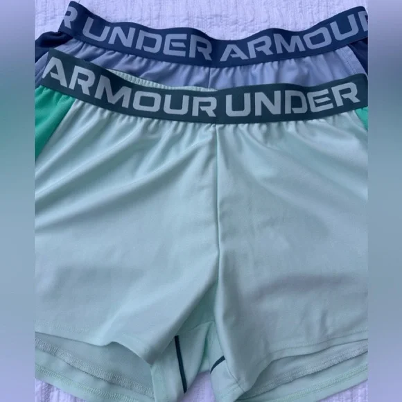 2 Pairs Under Armour Athletic Shorts size Medium - Picture 2 of 9